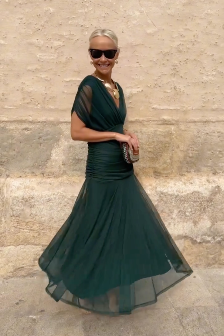 Laura — Vestido Maxi Fluido Elegante