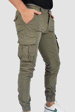 Pantalón Cargo con Bolsillos y Puño Ajustado