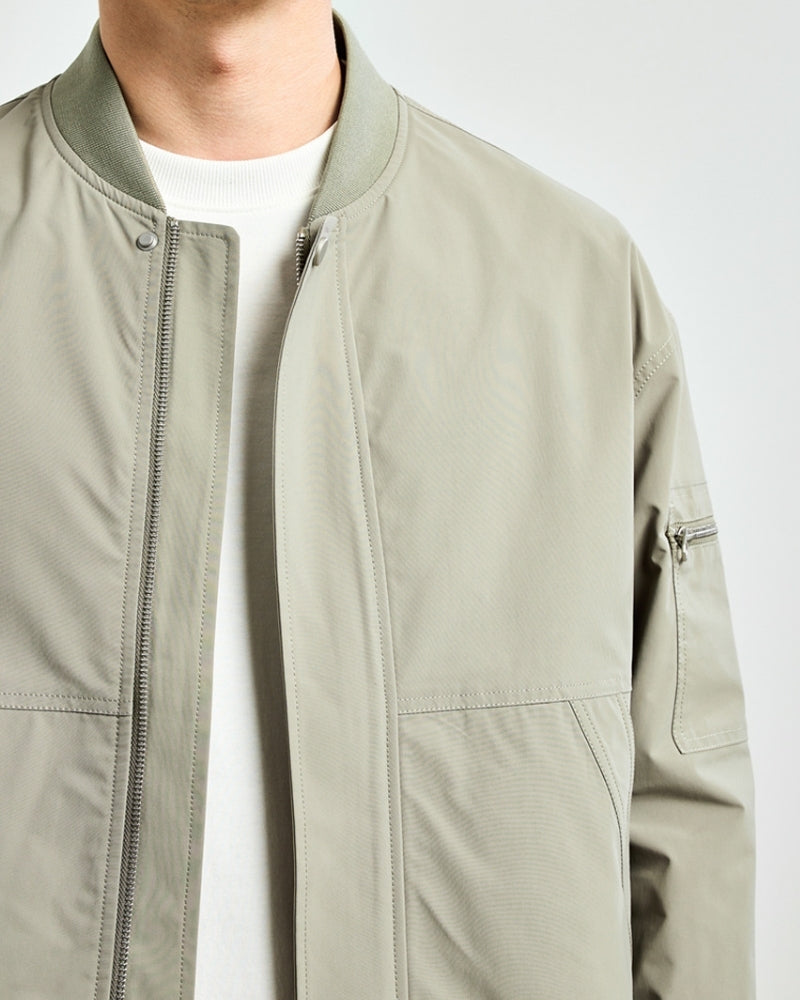 Cazadora Bomber Minimalista