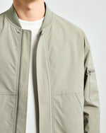 Cazadora Bomber Minimalista