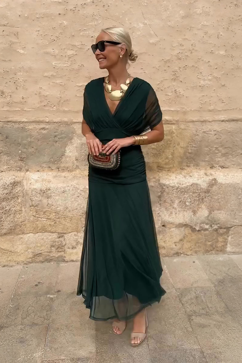 Laura — Vestido Maxi Fluido Elegante