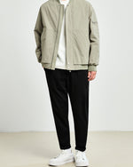 Cazadora Bomber Minimalista