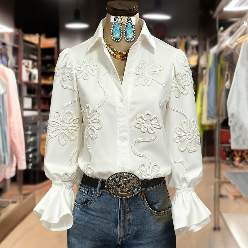 Valeria — Blusa Floral Bordada Elegante