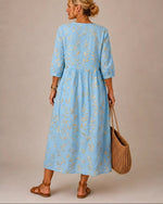 Vestido Bordado Azul con Flores Vintage