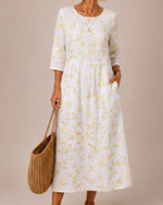 Vestido Bordado Azul con Flores Vintage
