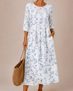 Vestido Bordado Azul con Flores Vintage