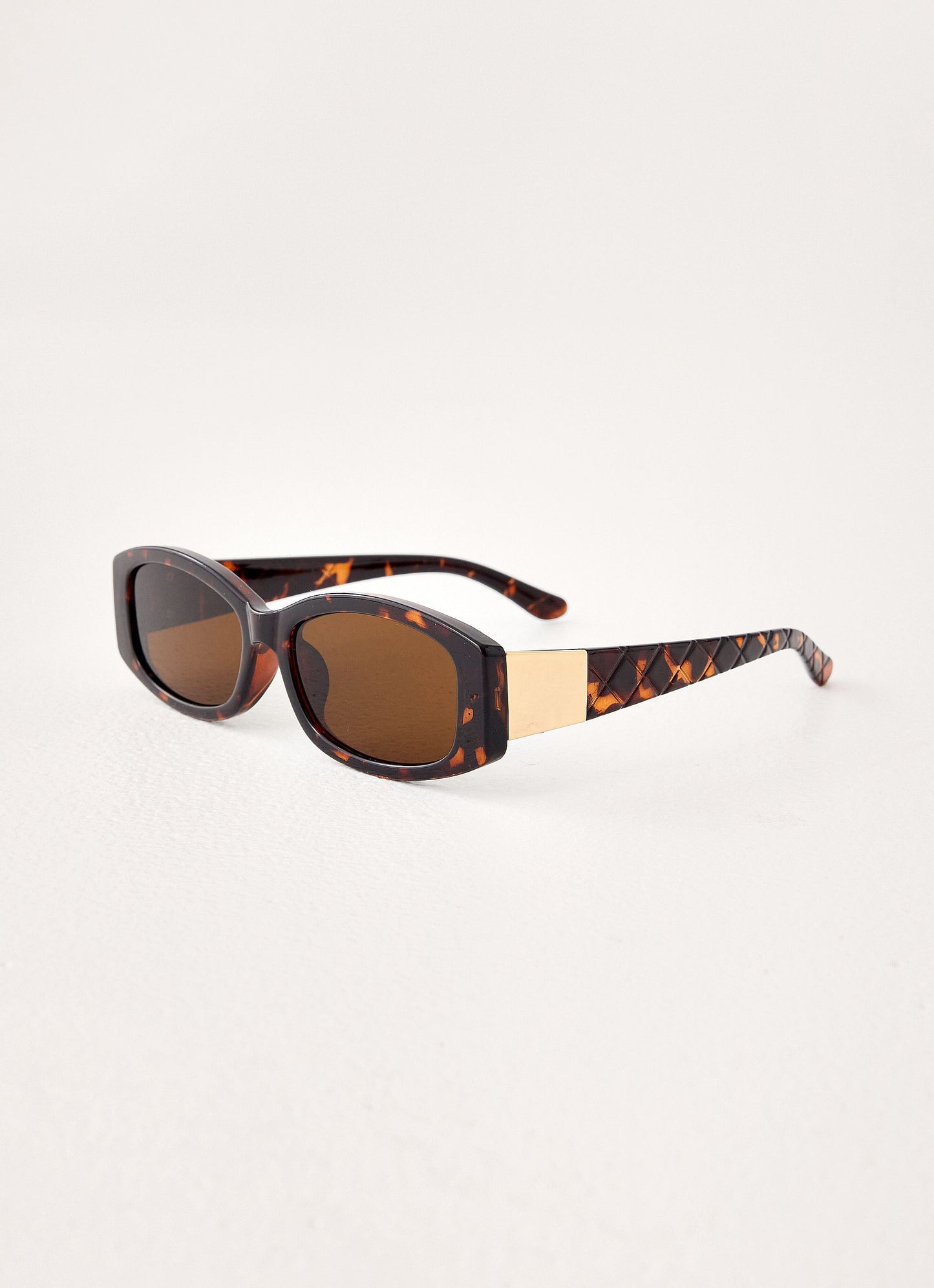 Glow Getter Sunglasses - Tort
