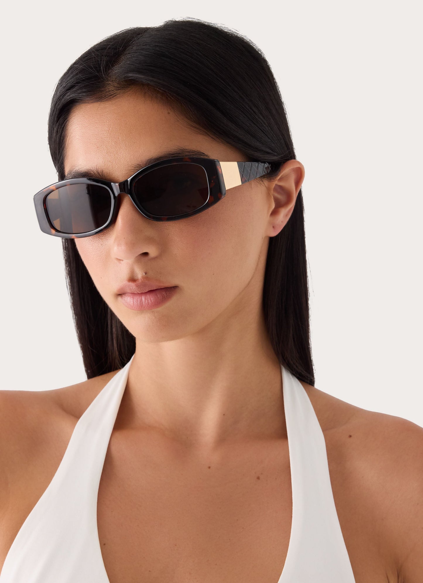 Glow Getter Sunglasses - Tort