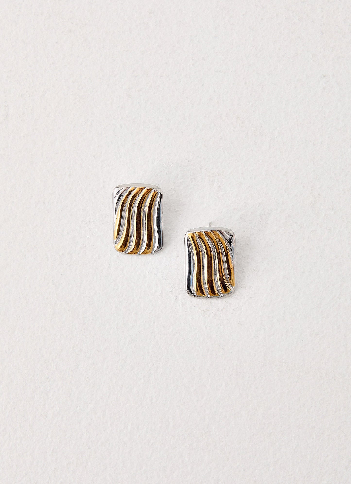 Rouge Spark Earrings - Gold/Silver