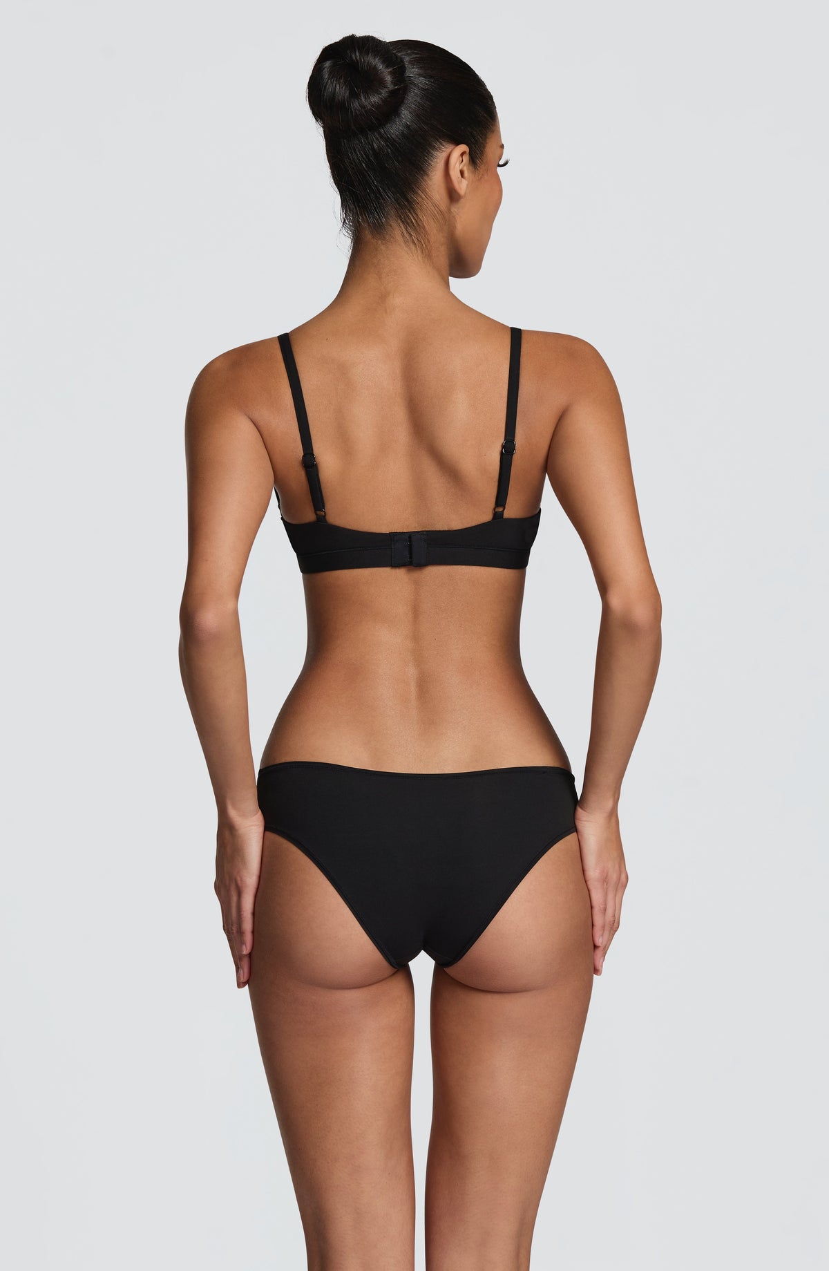 Braguita brasileña SoftForm - negro