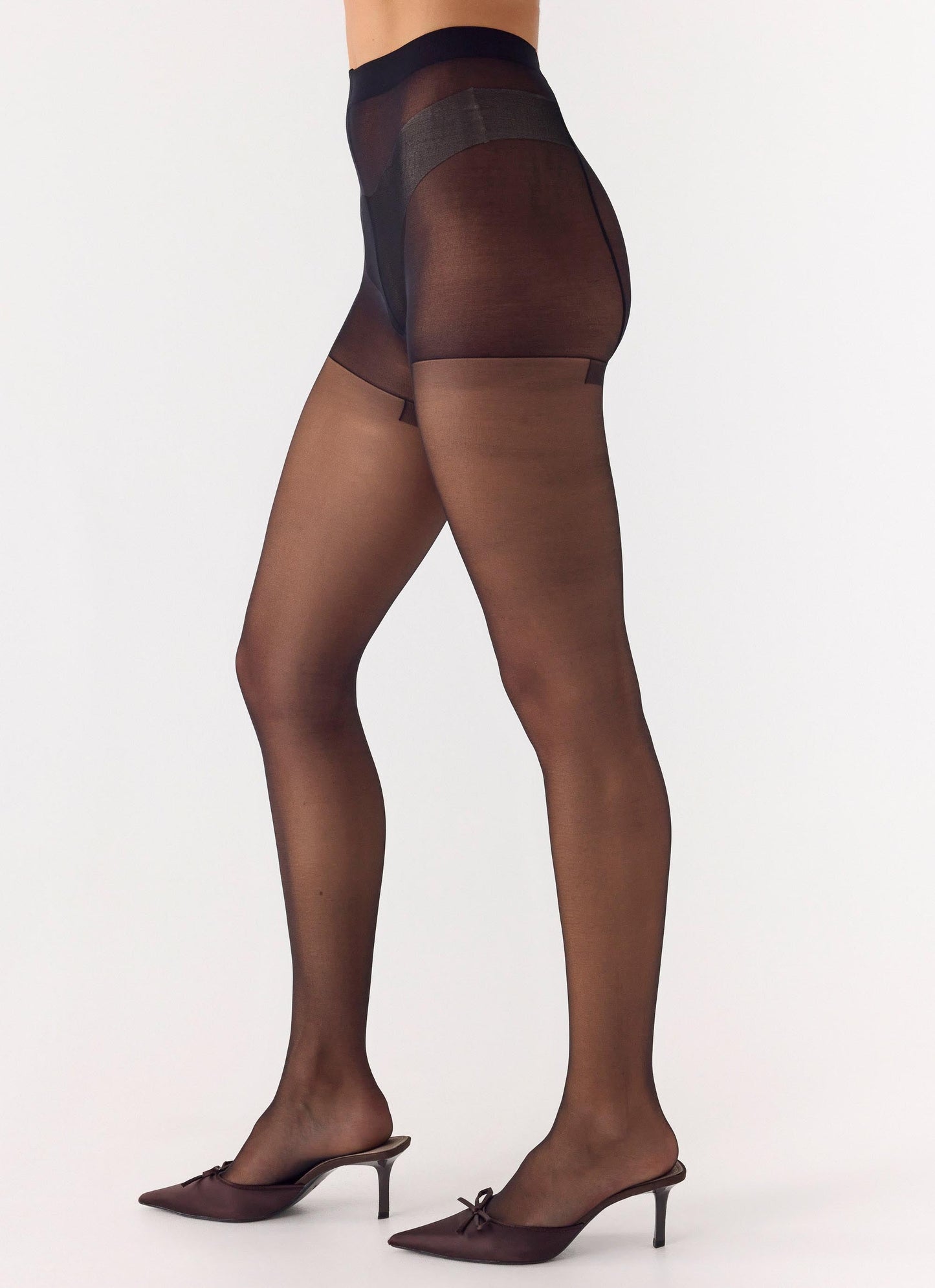 Fine Line 15 Denier Stockings - Black