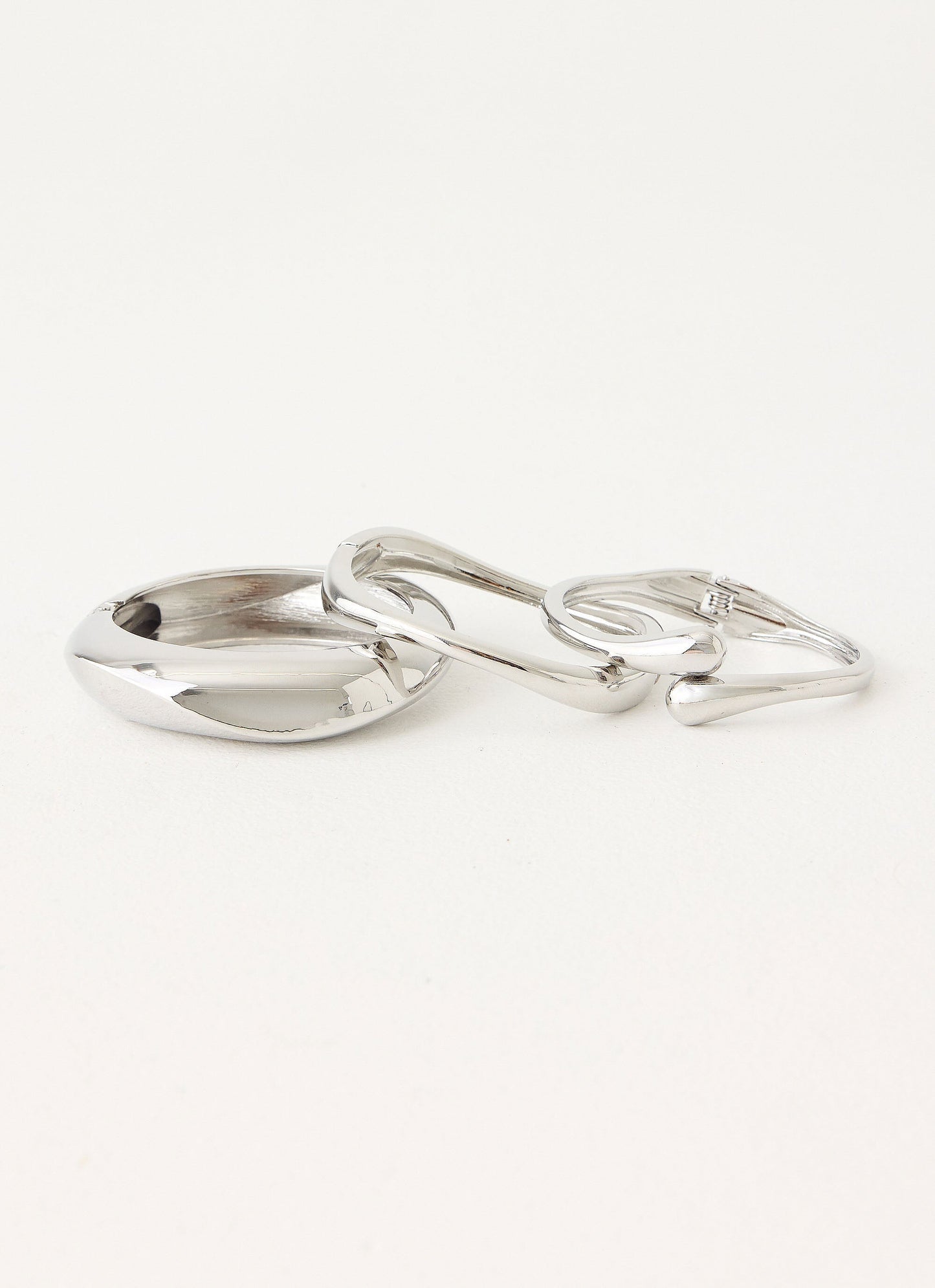 Soft Focus Bracelets - Silver