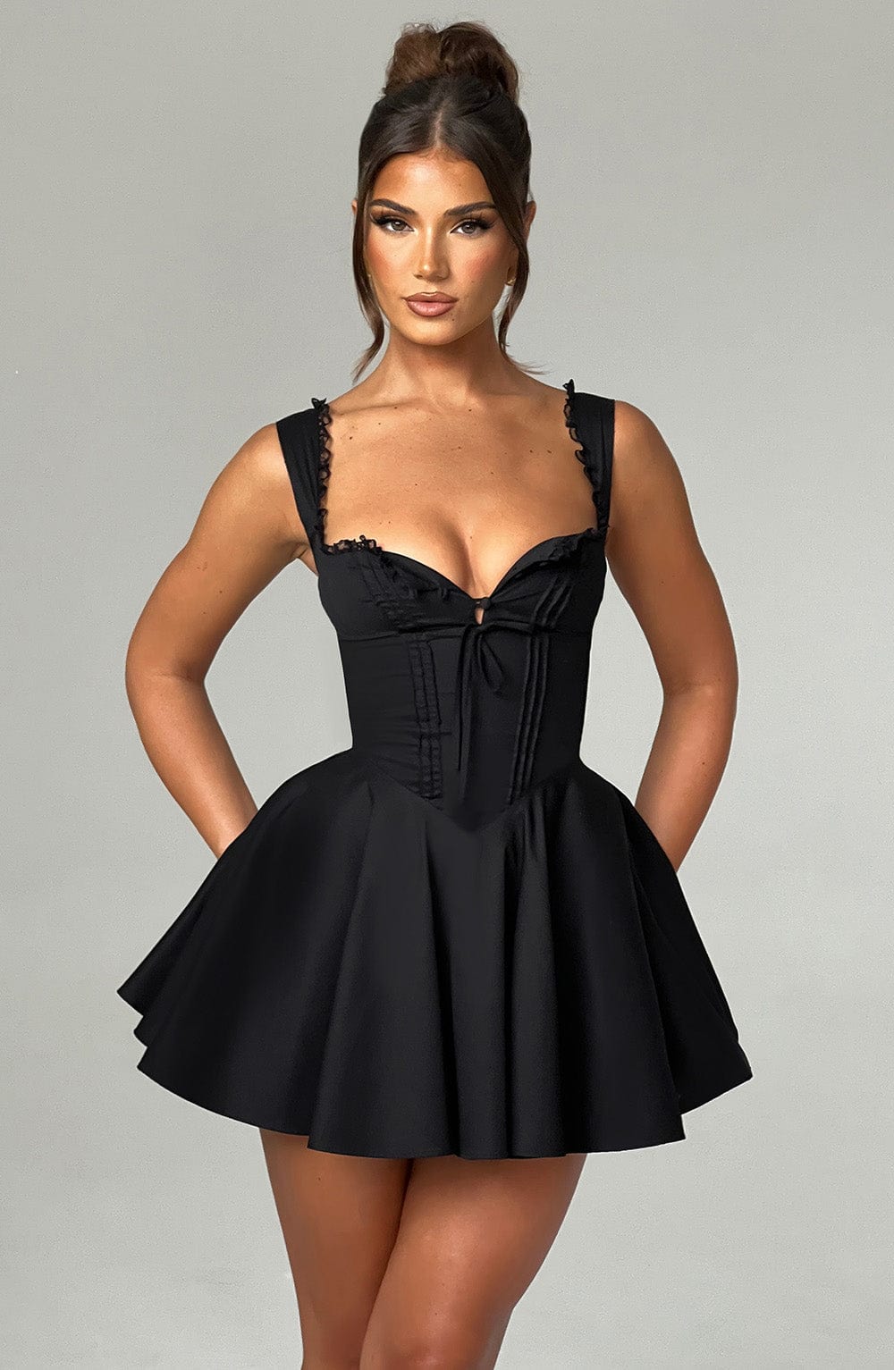 Vestido corto Antonella - negro