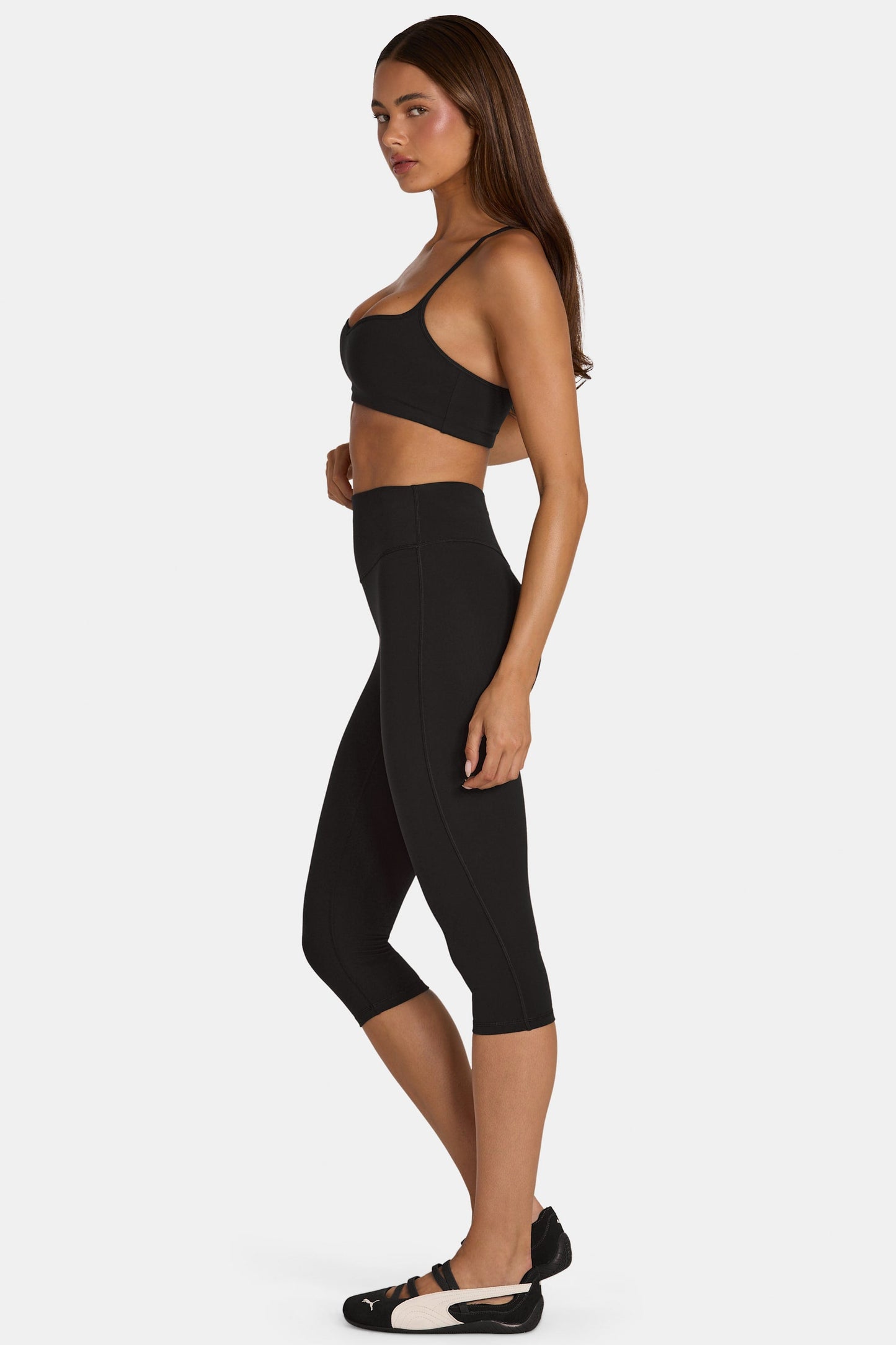 Soft Active Capri Leggings in Black