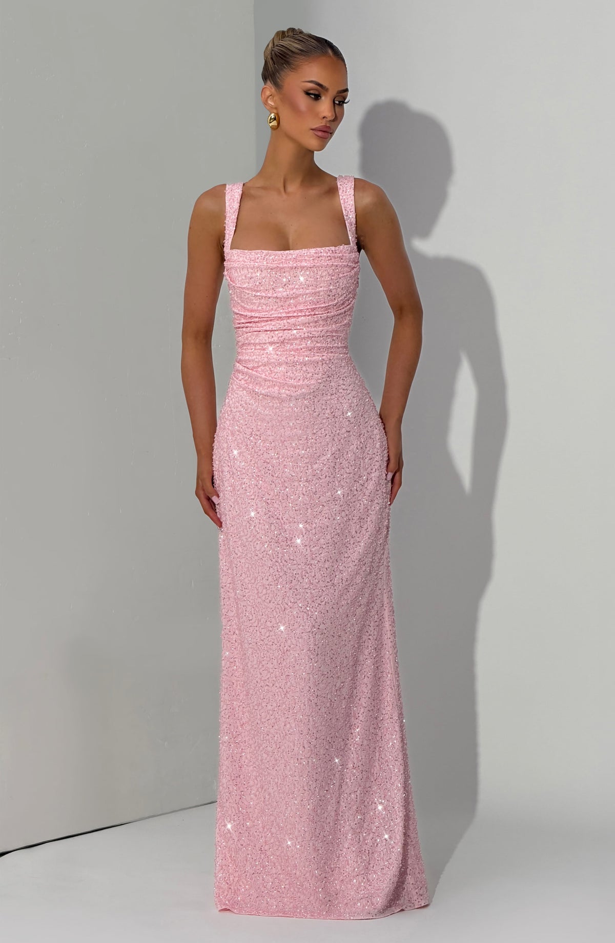 Vestido largo Calanthe - rosa empolvado brillante
