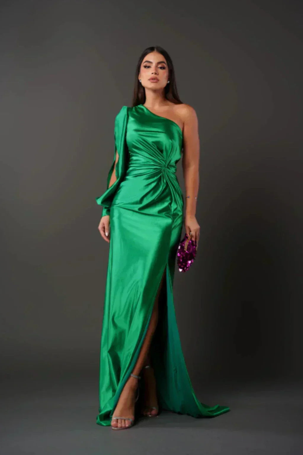 Camila | Vestido Satinado de una Manga