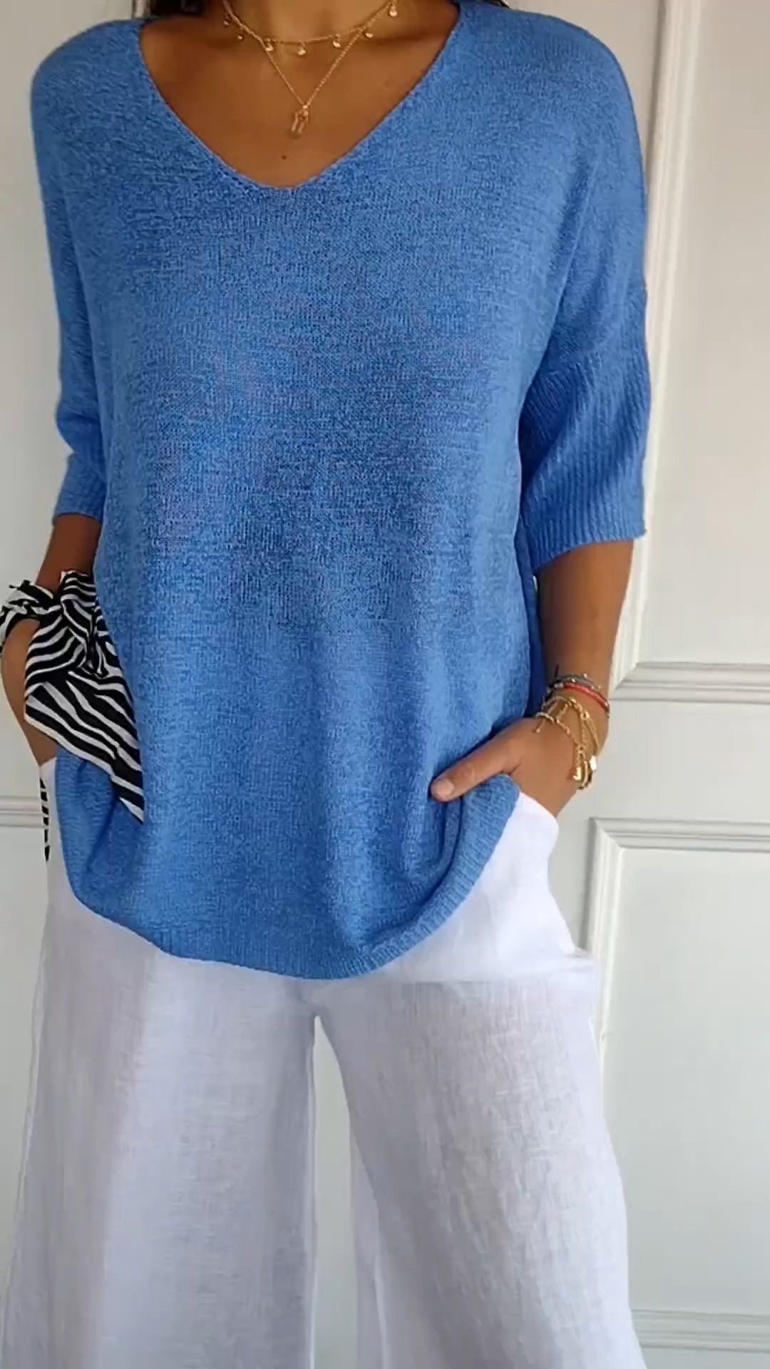 Sofía - Top Atemporal de Cuello en V para Mujer de Valerina Milano