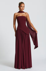 Vestido largo Maliyah - rojo cereza lacado