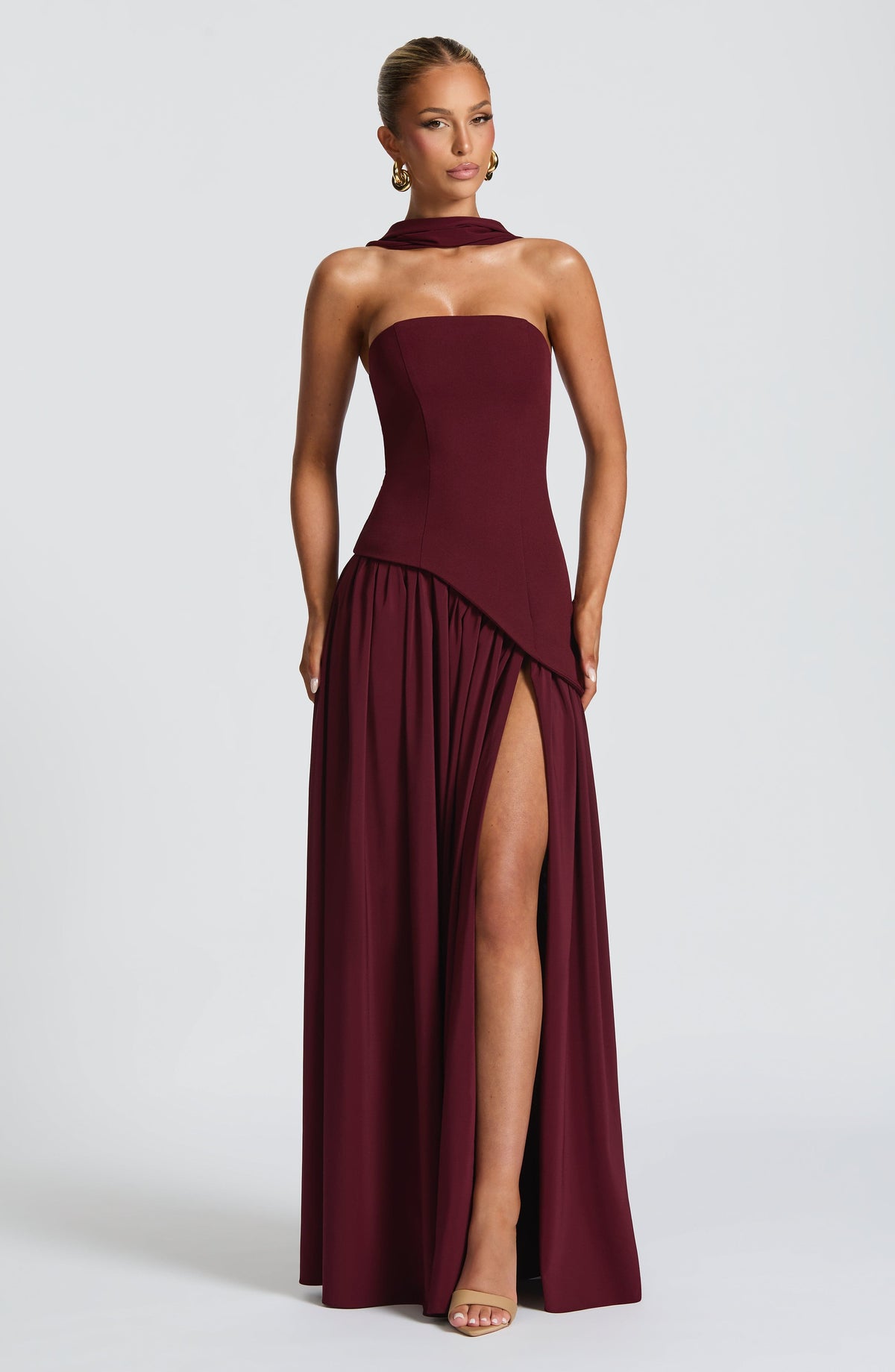Vestido largo Maliyah - rojo cereza lacado