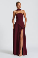 Vestido largo Maliyah - rojo cereza lacado