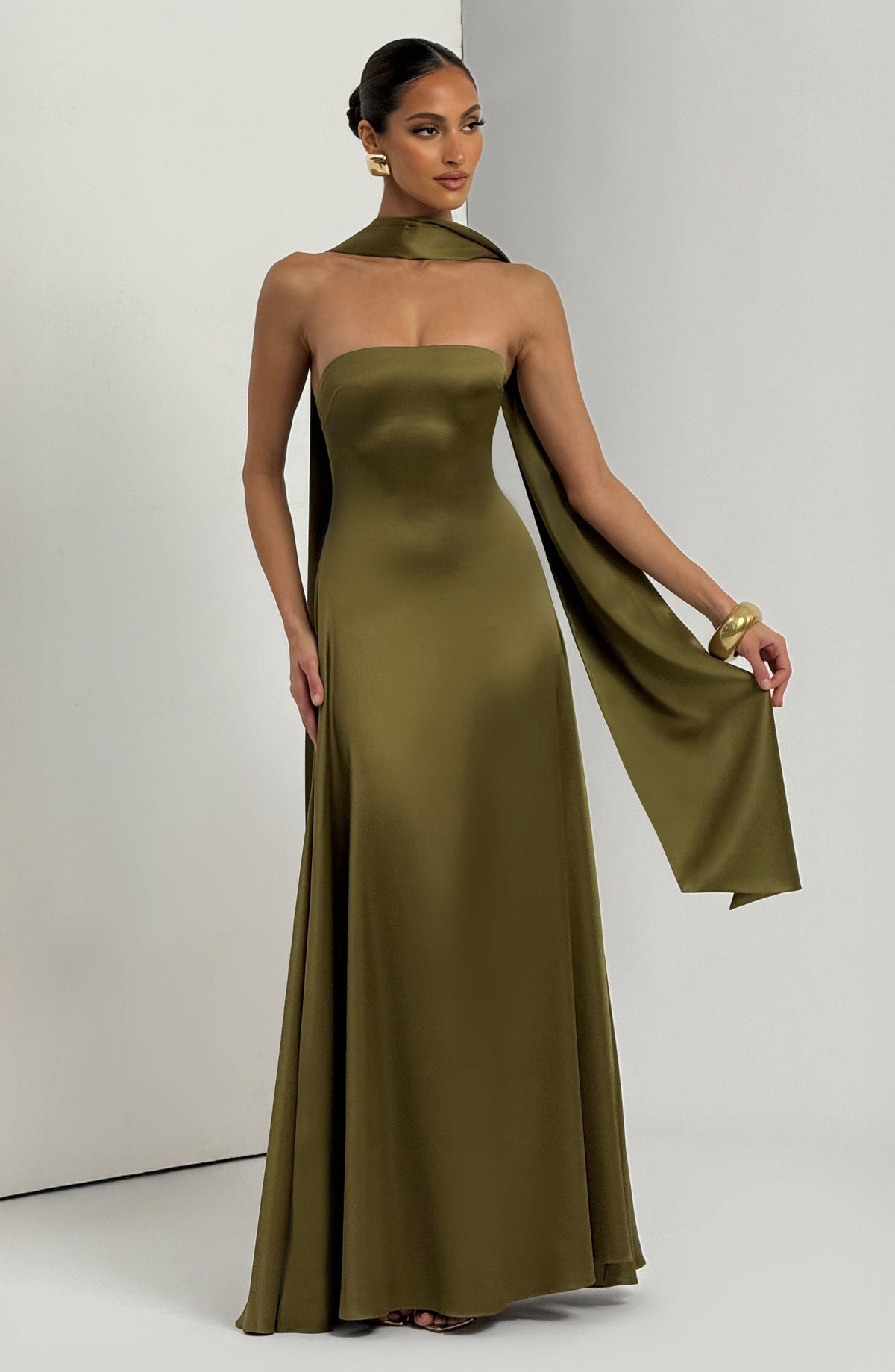 Vestido largo Morven - verde oliva oscuro