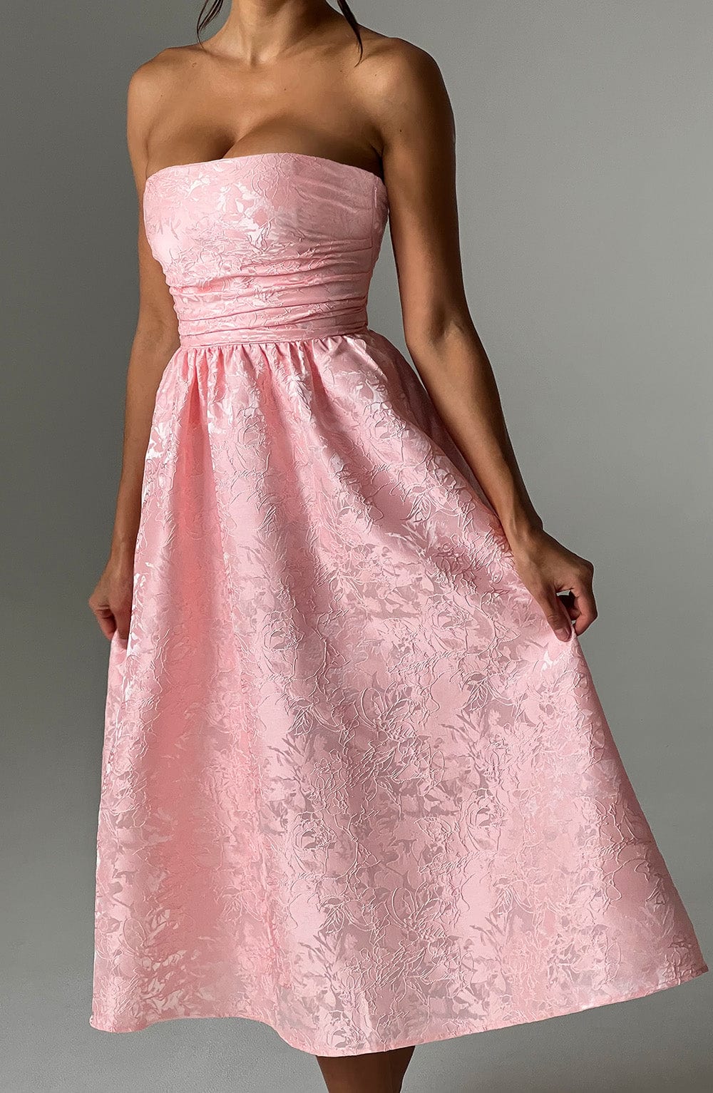 Vestido midi Saoirse - rosa empolvado