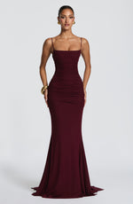 Vestido de gala Zaria - rojo cereza lacado